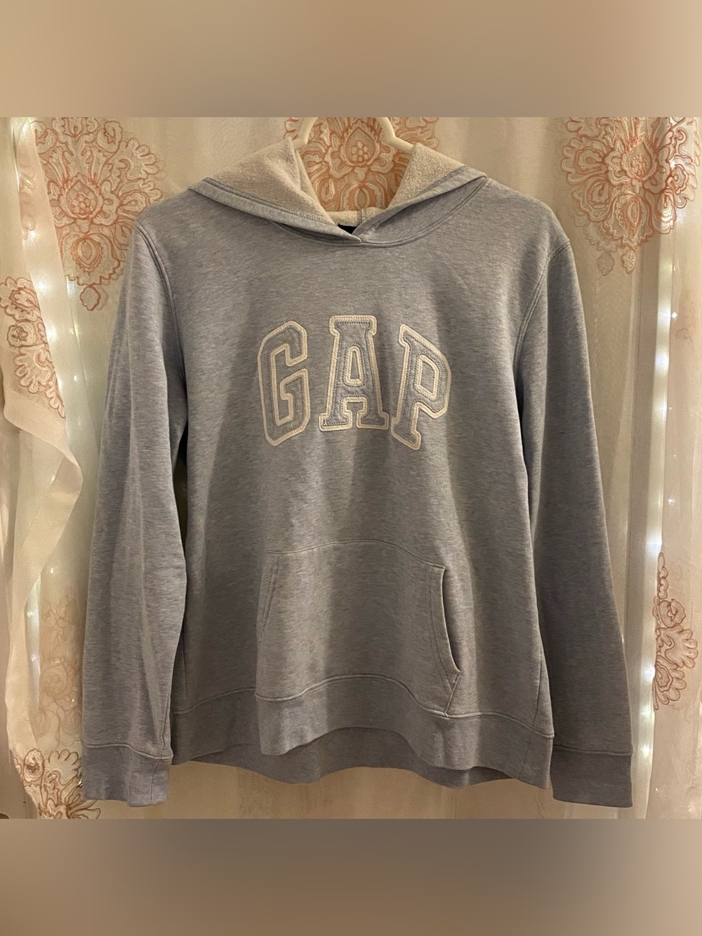 GAP Women’s light blue hoodie